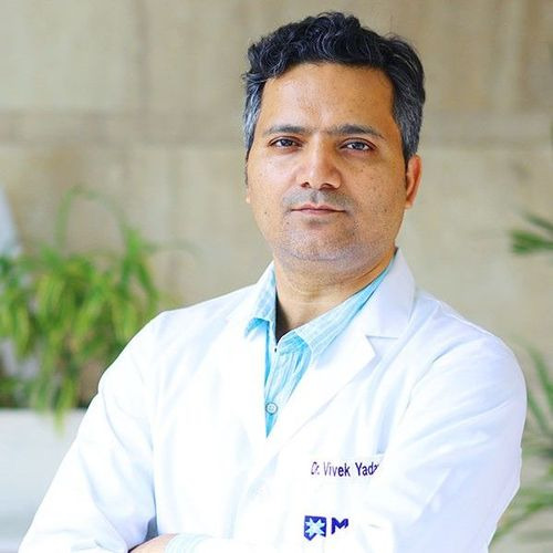 Dr. (Prof) Vivek Yadav